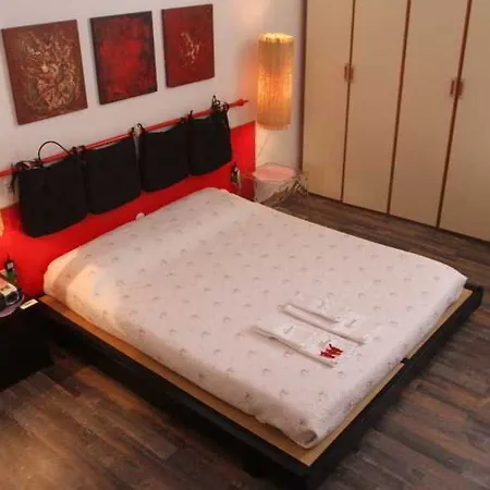 Venice-bb-venezia Bed and Breakfast Βενετία